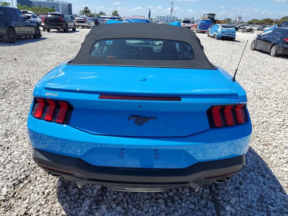 2025 FORD MUSTANG 6