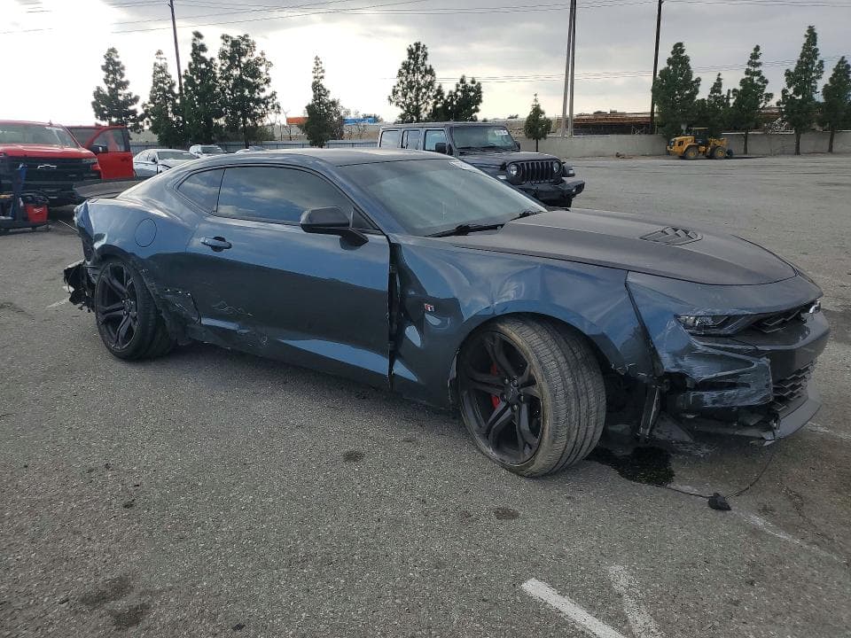 2023 CHEVROLET CAMARO LT1 4