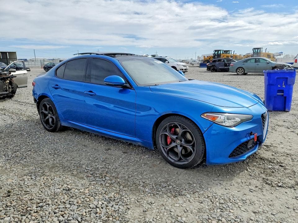 2018 ALFA ROMEO GIULIA TI Q4 4