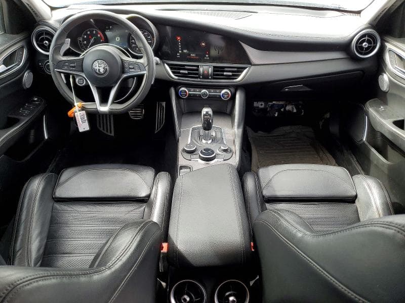 2018 ALFA ROMEO GIULIA TI Q4 8