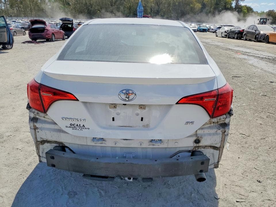 2018 TOYOTA COROLLA SE 6