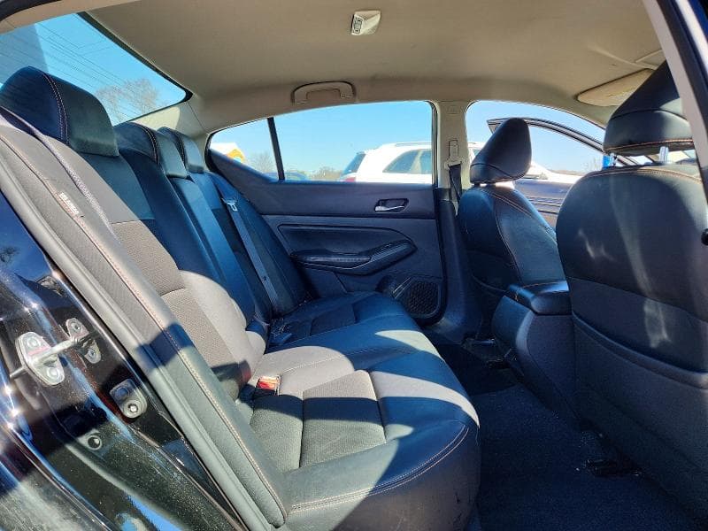 2021 NISSAN ALTIMA 2.5 SR 2.5 SR 11
