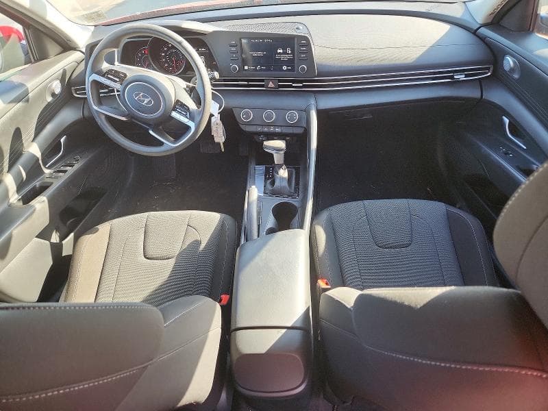 2023 HYUNDAI ELANTRA SE 8