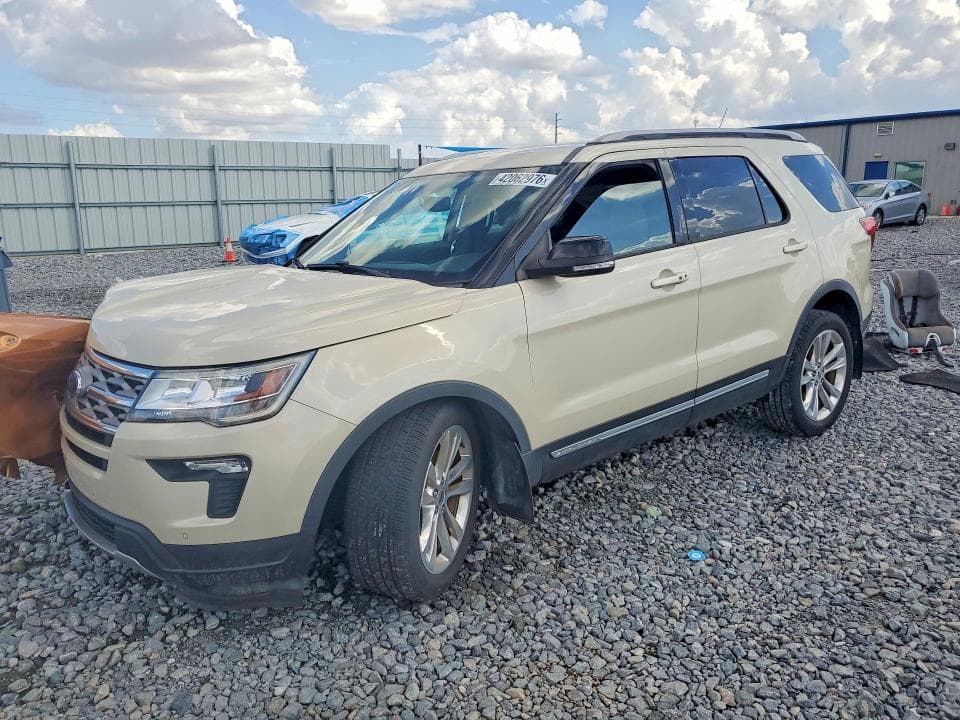 2018 FORD EXPLORER XLT - 1