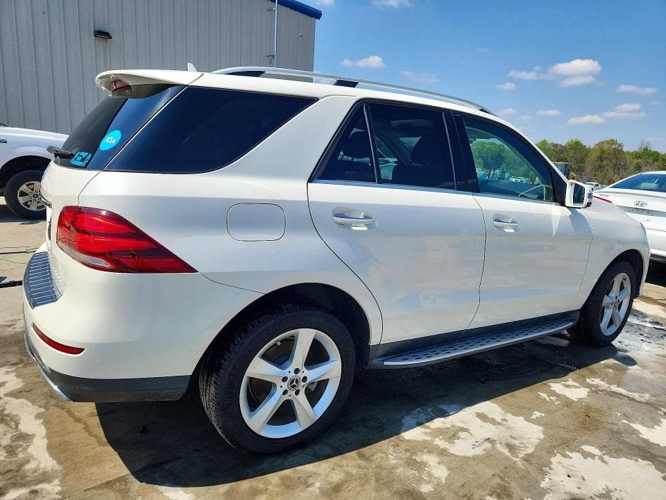 2018 MERCEDES-BENZ GLE 350 3