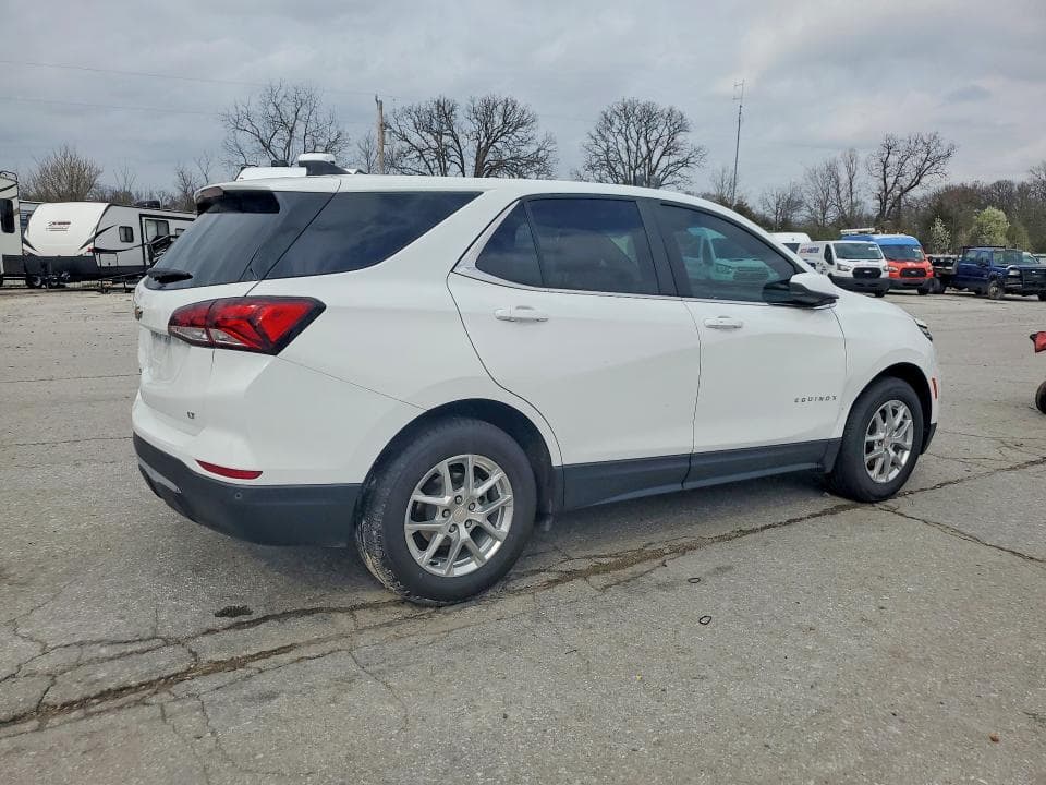 2022 CHEVROLET EQUINOX LT 3