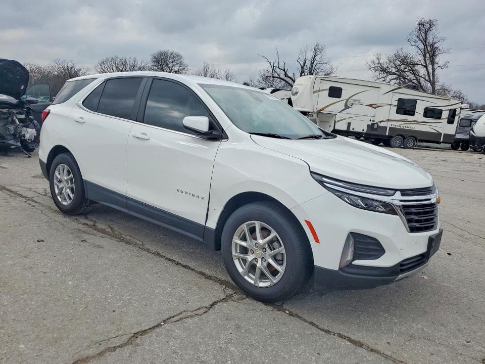 2022 CHEVROLET EQUINOX LT 4