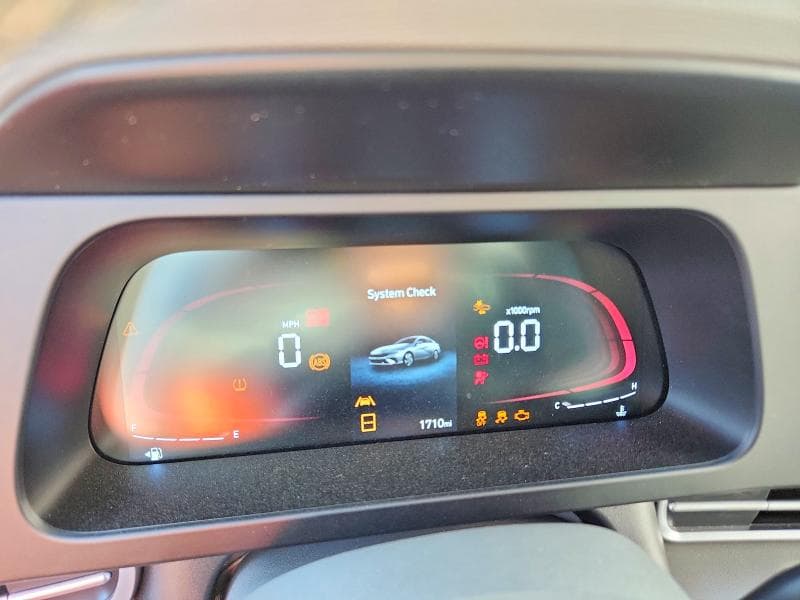 2025 HYUNDAI ELANTRA SEL SPORT 9