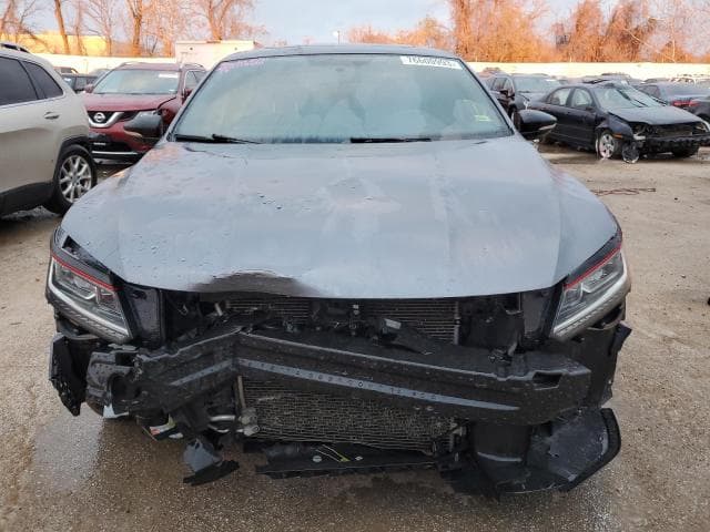 2018 VOLKSWAGEN PASSAT GT 5