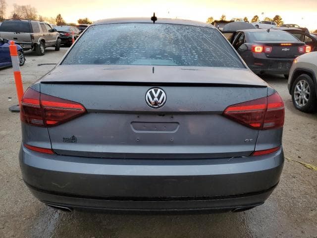 2018 VOLKSWAGEN PASSAT GT 6