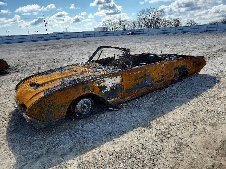 1961 FORD THUNDERBIRD LT - 1