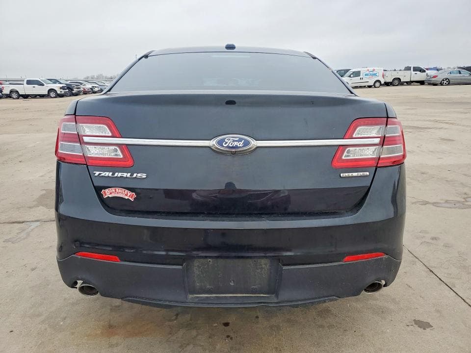 2018 FORD TAURUS SE 6