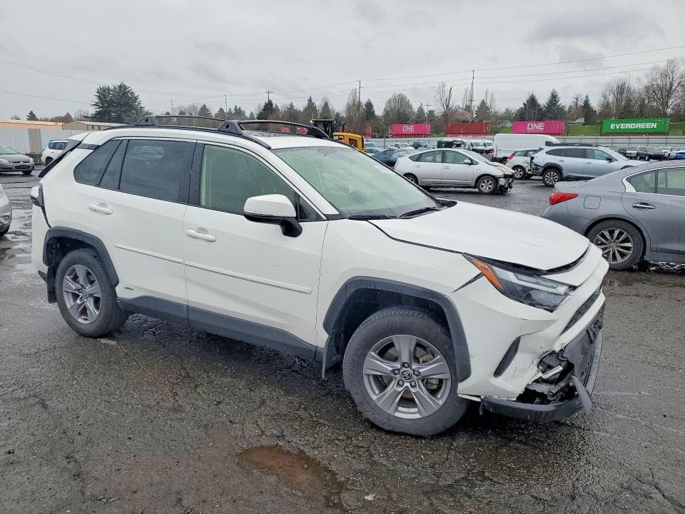 2025 TOYOTA RAV4 HYBRID XLE XLE 4