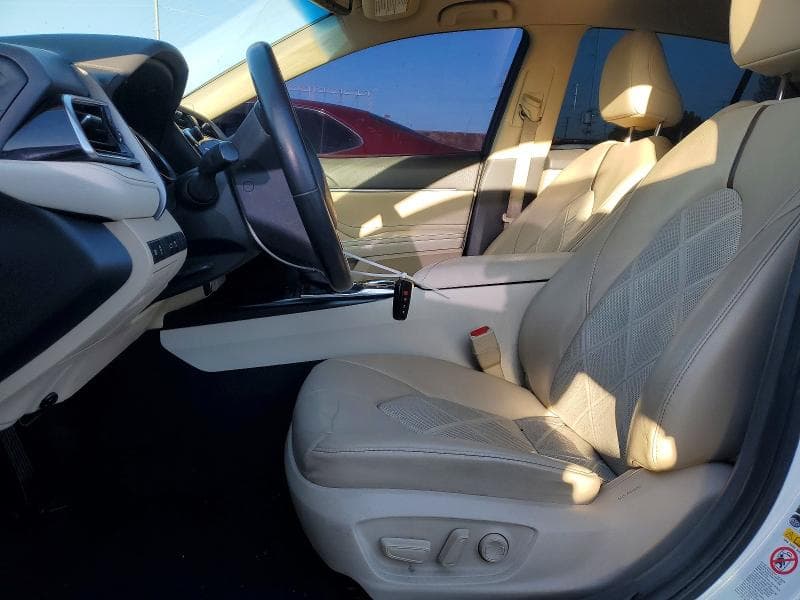 2018 TOYOTA CAMRY 7
