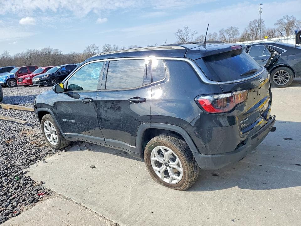 2025 JEEP COMPASS LATITUDE 2