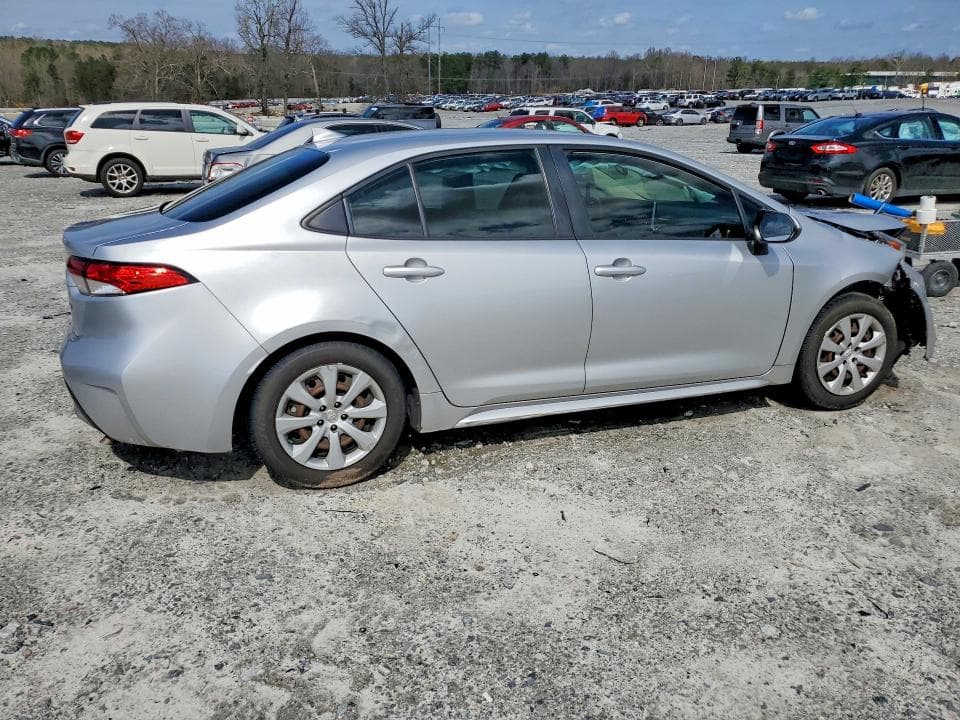 2020 TOYOTA COROLLA LE 3