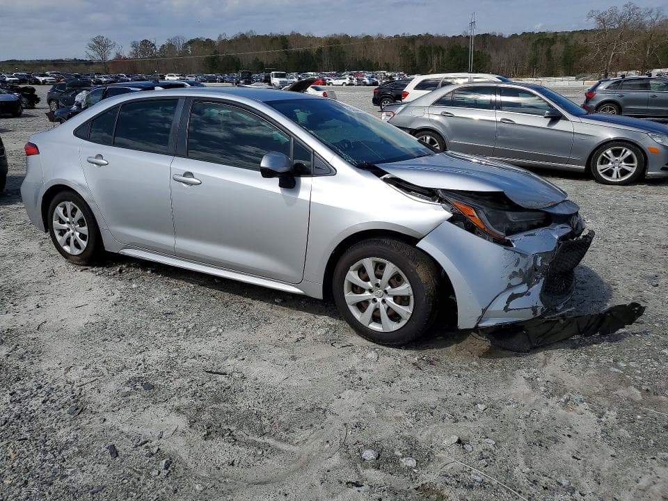 2020 TOYOTA COROLLA LE 4
