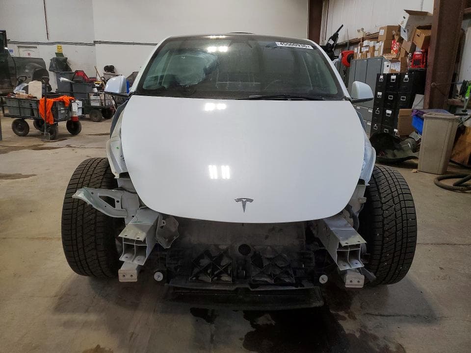 2022 TESLA MODEL Y 5