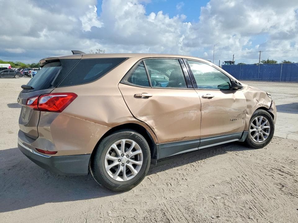2018 CHEVROLET EQUINOX LS 3