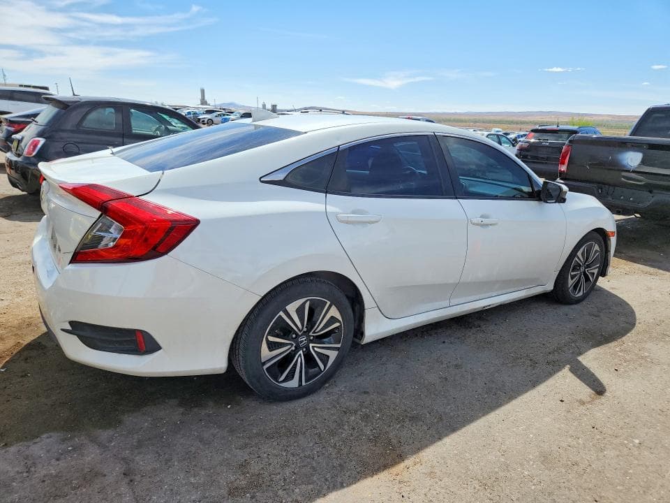 2017 HONDA CIVIC EX 3