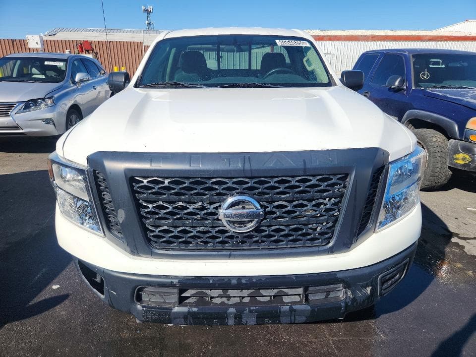 2017 NISSAN TITAN XD S S 6