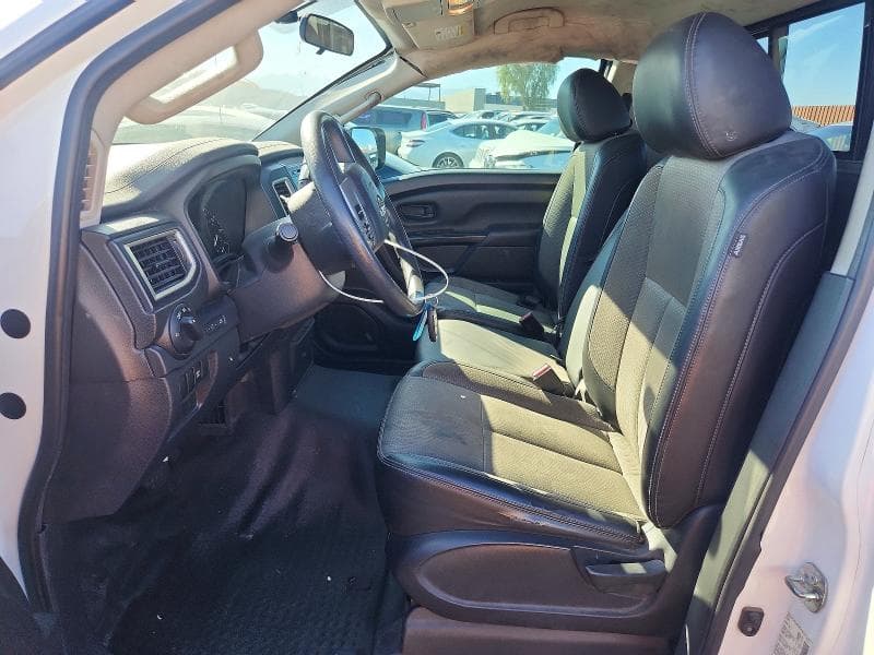 2017 NISSAN TITAN XD S S 8