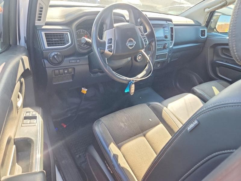 2017 NISSAN TITAN XD S S 9