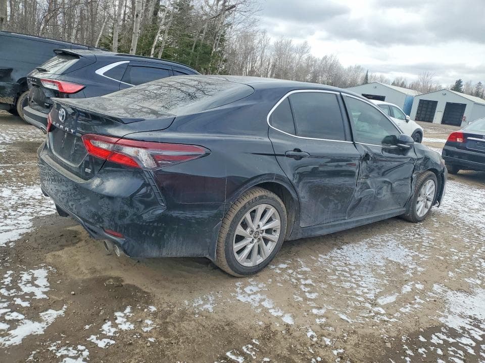 2023 TOYOTA CAMRY SE 3