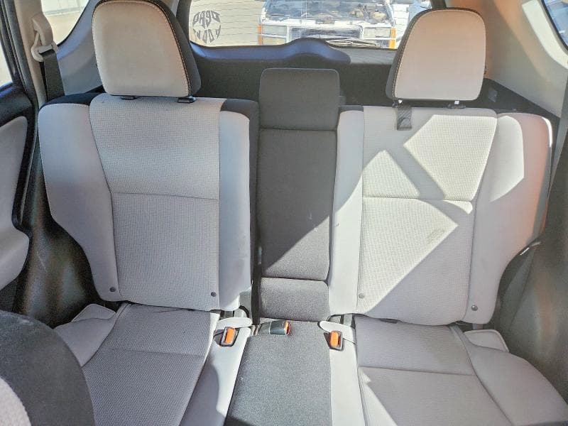 2017 TOYOTA RAV4 XLE 10