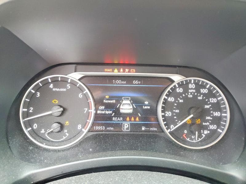 2024 NISSAN SENTRA SV SV 9