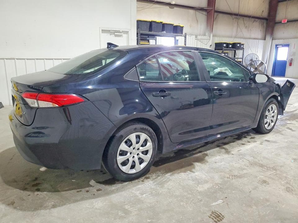 2023 TOYOTA COROLLA LE 3