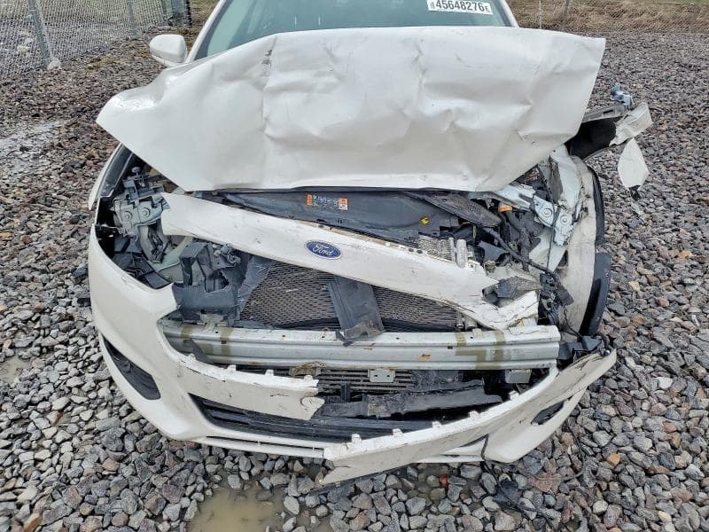 2016 FORD FUSION SE SE 11