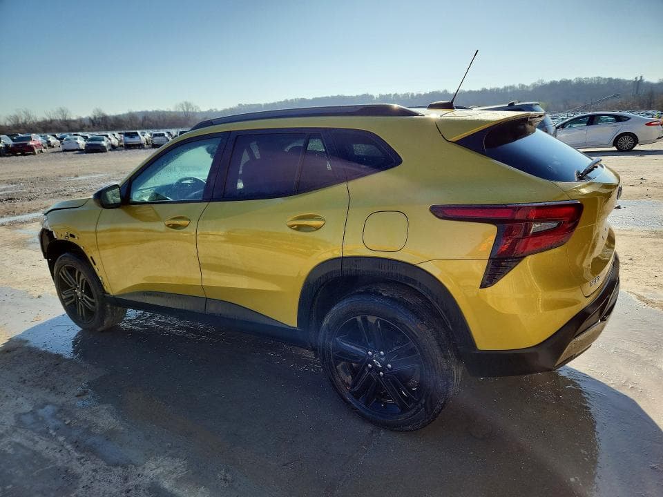 2024 CHEVROLET TRAX ACTIV 2