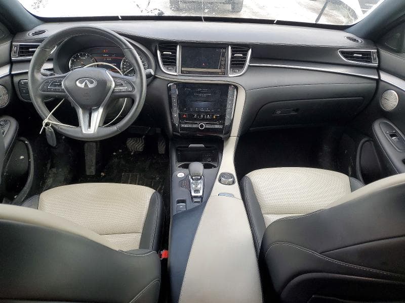 2022 INFINITI QX55 ESSENTIAL 8