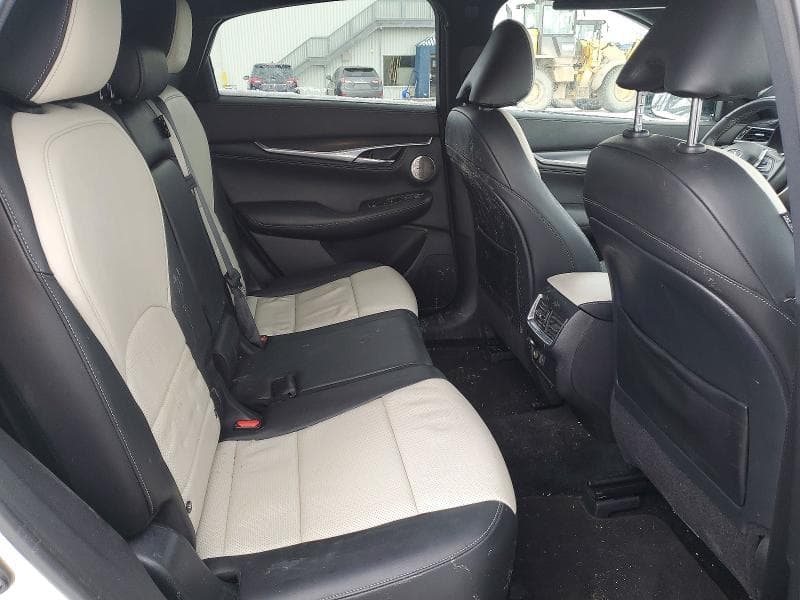 2022 INFINITI QX55 ESSENTIAL 10
