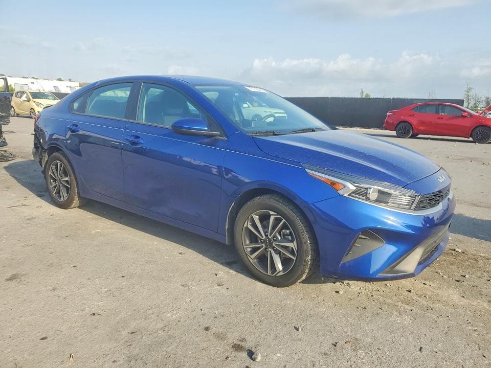 2024 KIA FORTE LXS 4