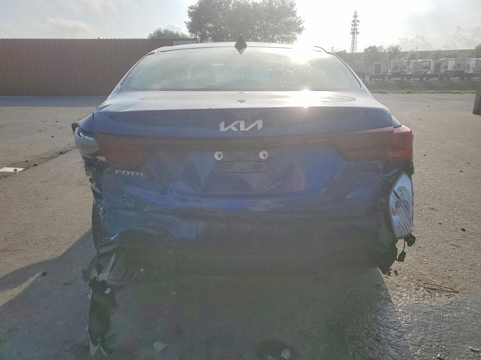 2024 KIA FORTE LXS 6