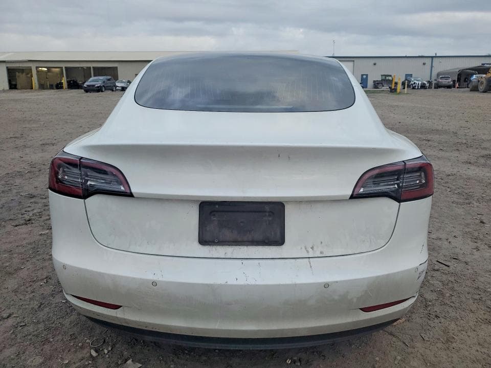 2019 TESLA MODEL 3 6