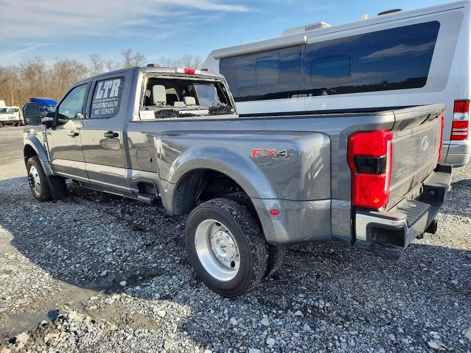 2023 FORD F450 SUPER DUTY 2