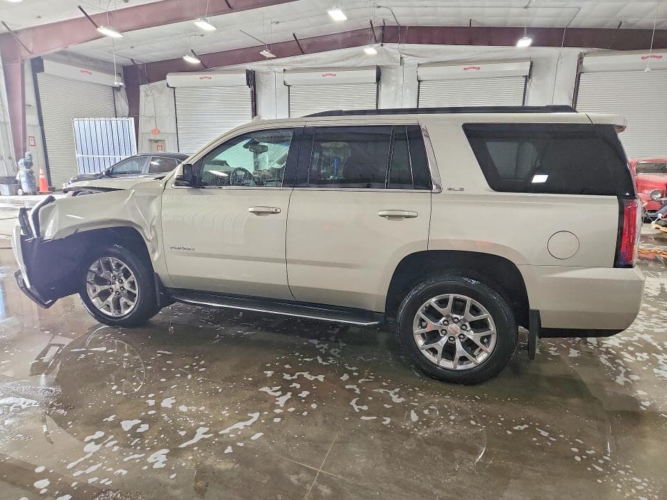 2016 GMC YUKON SLE 2