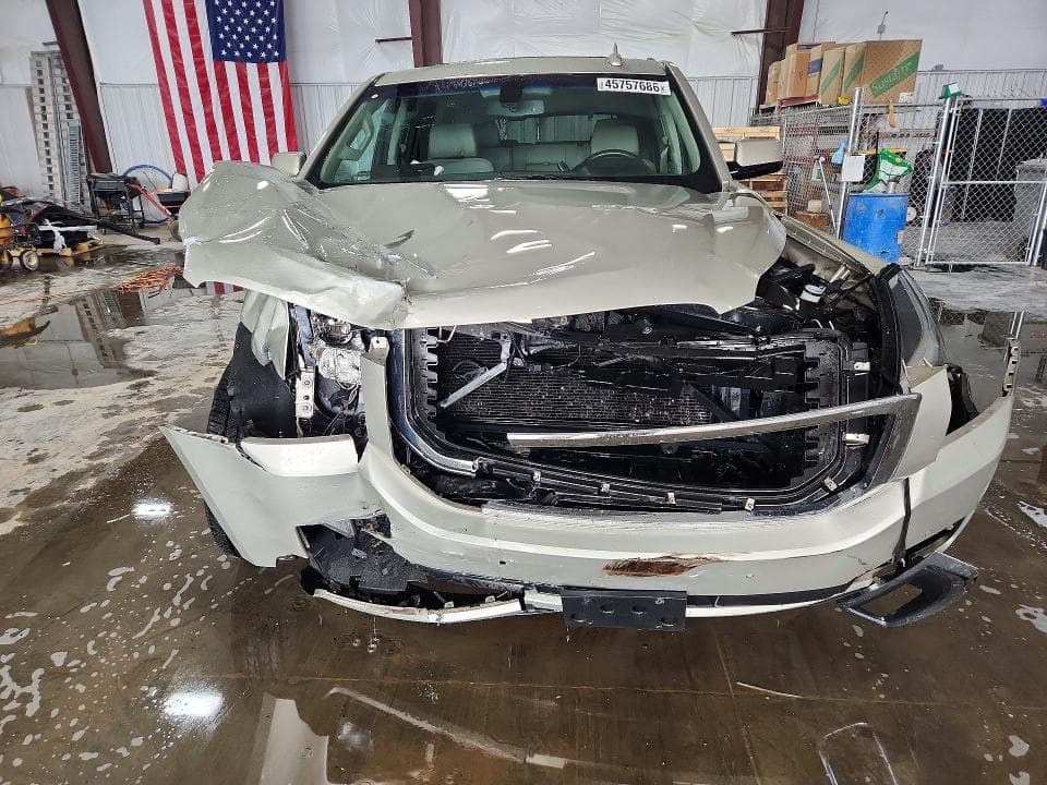 2016 GMC YUKON SLE 5