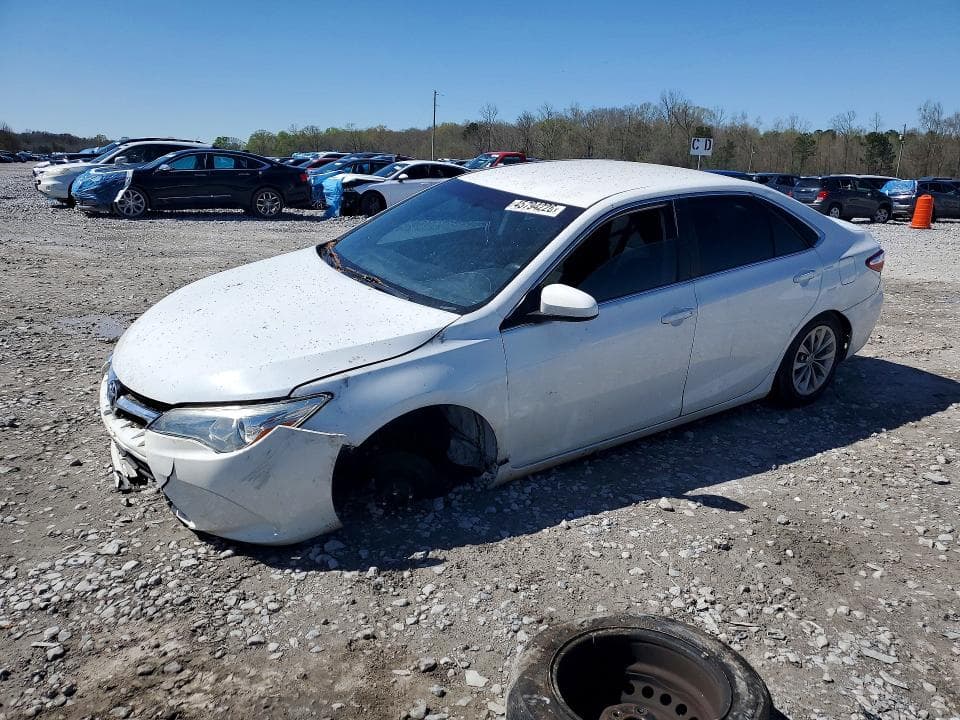 2017 TOYOTA CAMRY LE LE - 1