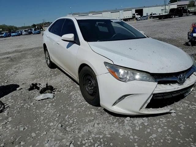 2017 TOYOTA CAMRY LE LE 13