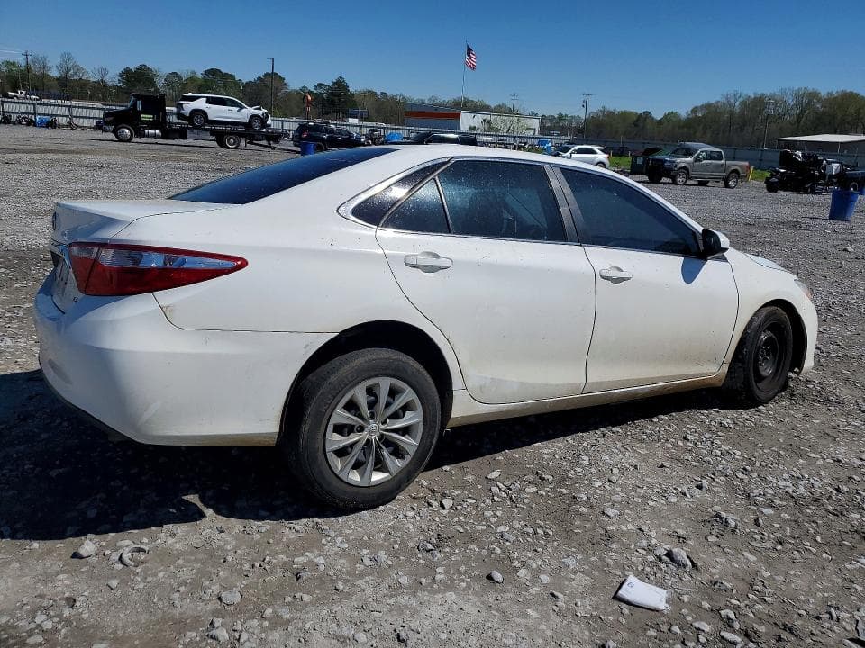 2017 TOYOTA CAMRY LE LE 3
