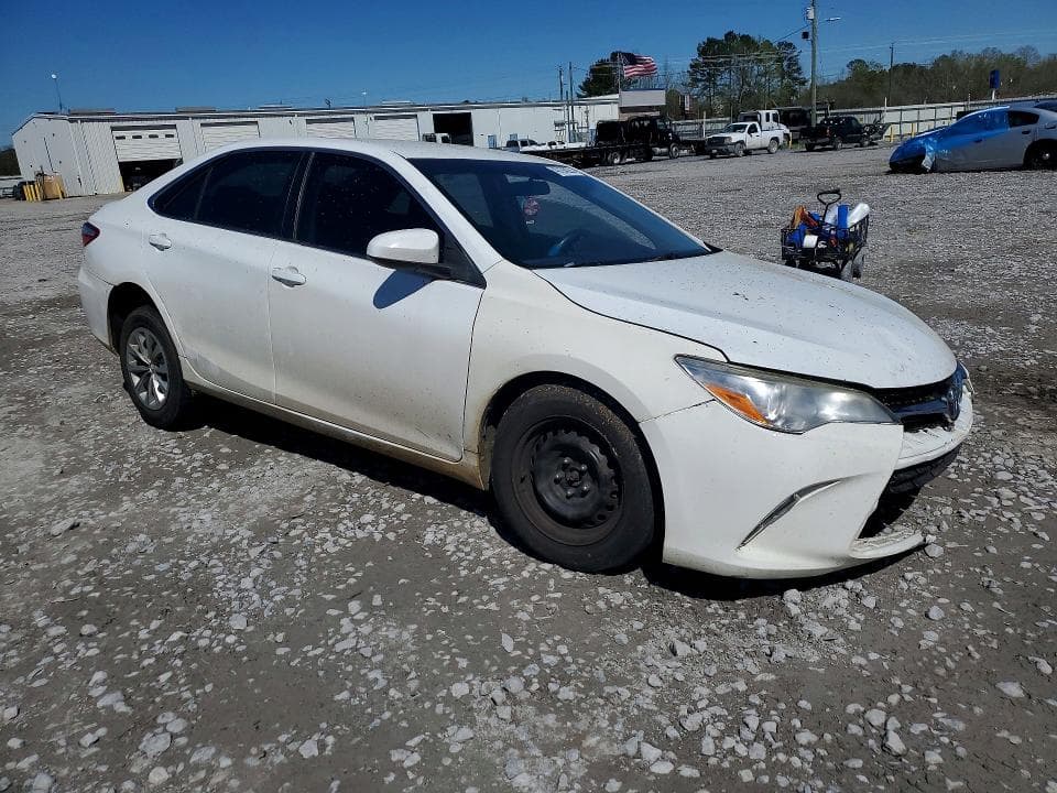 2017 TOYOTA CAMRY LE LE 4