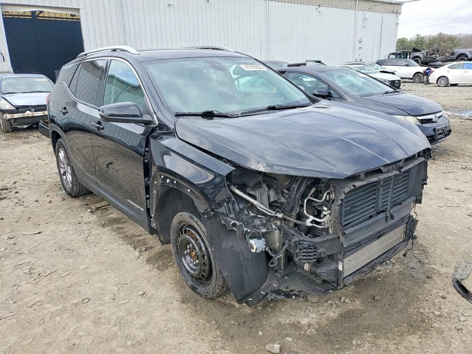 2023 GMC TERRAIN SLT 4
