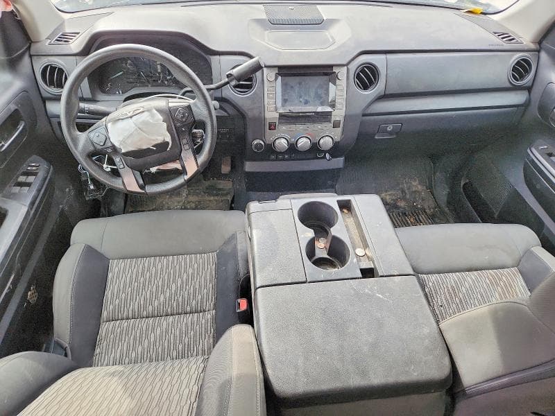 2021 TOYOTA TUNDRA SR 8