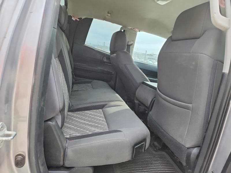 2021 TOYOTA TUNDRA SR 10