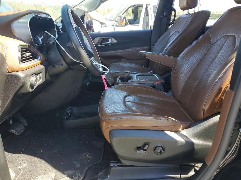 2019 CHRYSLER PACIFICA HYBRID LIMITED 7