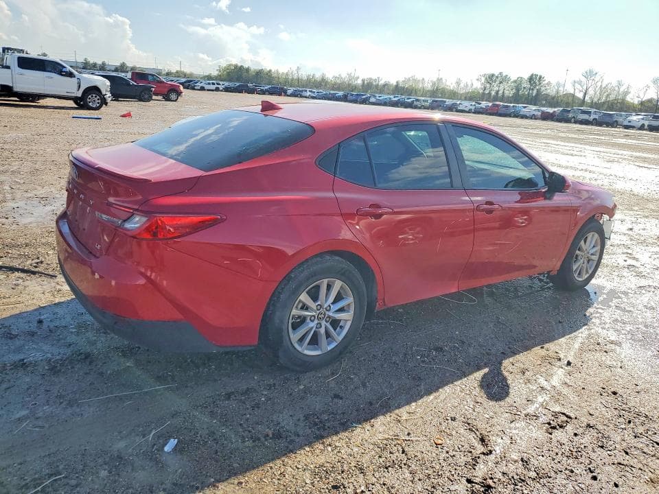 2025 TOYOTA CAMRY 3